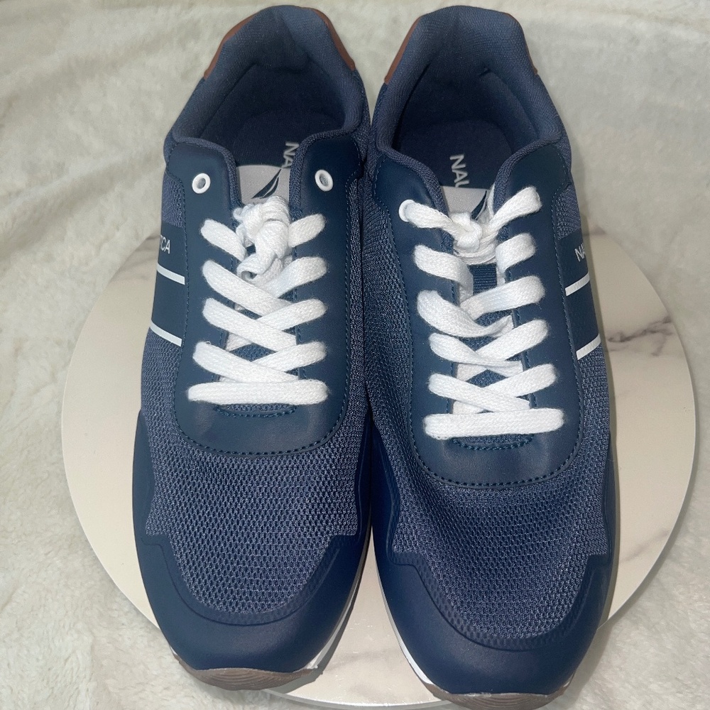 Nautica Men’s  Logo Side-Stripe Sneaker Sz 12: NWOT